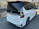 セレナ 2.0 ハイウェイスターV 