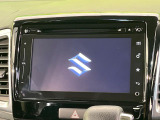 【メーカー純正ナビ】インテリアに溶け込むスタイリッシュな「専用設計」メーカーナビを装備♪視認性や操作性など基本性能にも優れ、より上質なカーライフをお楽しみいただけます。