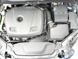 ご納車前に、店舗に併設された整備工場にて点検整備を行います。ボルボ車を熟知したテクニシャンが、ディーラーならではの安心感をご提供致します。
