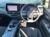窓ガラスが大きく車両感覚も掴みやすいお車ですので安心してお乗りいただけます。