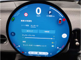 MINIのメーターパネルは円をコンセプトにデザインされております。おしゃれで愛嬌のあるMINI独自のデザインに惹かれる方は数多くいらっしゃいます。
