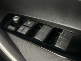 トヨタ認定中古車 5人乗り 25000キロ BSM  1500W給電 ナビ&フルセグTV Bluetooth  LEDヘッドライト アルミホイール スマートキー ETC  ドラレコ ワンオーナー 定期点検記録簿 ブラインドスポットモニター