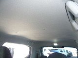 車内天井も綺麗な状態です。