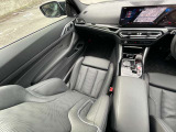 国道246号線沿い、南町田グランベリーパーク駅すぐ。BMW Premium Selection 東名横浜/〒194-0004 東京都町田市鶴間5-18-1