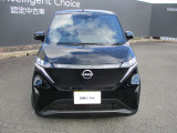 LEDヘッドライトとフロントフォグランプが付いておりますので、夜間の運転も明るく安全に走行できます。