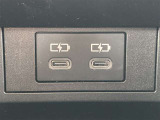 USB Type-Cポートがついています。