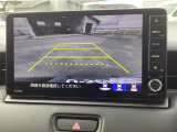 バックカメラ装着済!死角になりやすい後方もとても見やすいです☆車庫入れに自信がない方や縦列駐車が苦手な方にも、オススメ装備です!安心度もアップ!