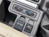 【シートヒーター&ベンチレーション】夏場は涼しい風でお尻や背中の熱やムレを防ぎ、冬はエアコンよりも早く温まってポカポカに!季節を問わず快適に過ごせます。