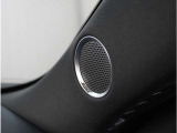 【BOSEサウンド】BOSE社との共同開発により室内空間に最適な音響チューニングを施し、クリアで臨場感のあるダイナミックサウンドをお楽しみいただけます。