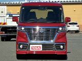 当店は最新鋭の設備を完備した大型工場併設店です☆車検・点検などオーナー様の信頼を得られるよう日々整備士達は努力を欠かしません。ハイブリッドに関する知識や診断機など確りご用意し安心をお届けします☆