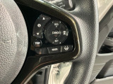 クルーズコントロールを装備しています。高速道路などで一定の速度で走ってくれるので運転が楽ですよ!速度を設定できますので、スピードの出しすぎにも注意できます。