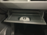 豊富に在庫を取り揃えています。 軽自動車からミニバン、セダン、SUV、話題のハイブリッド車などなど続々入荷中です!