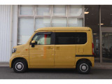 【走行距離 】約0.4万キロ走行しているお車になります!当社試乗車のため、走行距離も少なくおすすめです!