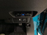 ビルトインタイプの【ETC】で見た目もスッキリ。高速道路の利用にとても便利です。