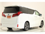低価格で良質なお車を全社総台3,000在庫からお選びいただけます。営業時間 10:00〜19:00