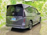 セレナ 1.4 e-4ORCE ハイウェイスターV 4WD 