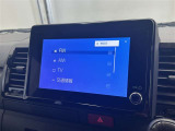 ディスプレイオーディオが付いています。今話題のApple CarplayやAndroid Autoにも対応!USB接続だけで使えます♪