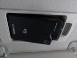 マツダ純正スマートインETC装備!サンバイザーの裏に車載器をスッキリ収納!ワンプッシュでETCカードの出し入れも簡単にできます。