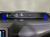 メータは先進的なデジタルメーターを採用!ゆっくりと数字が動くのでとても見やすく表示されます!
