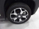 お洒落は足元から♪車の存在感を高めるアルミホイール★