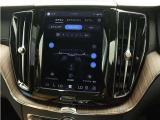 【CleanZone アドバンスト・エア・クオリティ・システム(PM2.5センサー、車内自動換気機能付)】PM 2.5粒子を最大95%車外に排出。全自動空気清浄機で、車内の空気の質を向上させます。