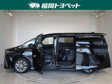 両側パワースライドドア付きだから、狭い駐車スペースなどでの 乗り降りラクラク!小さなお子さまのいるご家庭には嬉しい装備。
