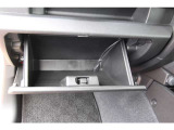 グローブBOX