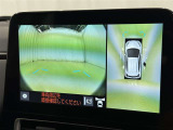 【フロントカメラ】運転席に座った状態で死角になりやすいクルマの前の様子まで確認でき安全ですね♪