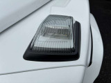 2階ショールームにはキッズスペースを完備しておりますので、お子様から目を離す事なくゆっくりと商談を進められます。是非ご家族皆さまでご来店下さいませ。メルセデス・ベンツの塗り絵などのおまけもあるかも?!