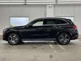 納車前整備はメーカー規定に基づき併設工場で入念に行います。メルセデス・ベンツ指定のツールと技術を用い、メーカーの研修を受けたメカニックがお客様のお車を整備いたします。神奈川運輸支局指定整備工場です。