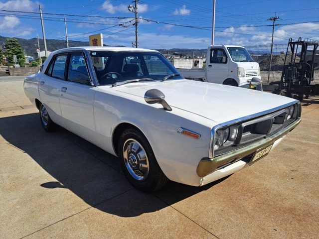 スカイライン 2.0 GT