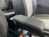 運転席シート廻りは使用感も少なく、良好な状態です!