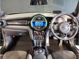ご納車後も最寄りのMINI正規ディーラーにてアフターサービスが可能です。お問合せ・詳細はMINI 正規ディーラーNEXT三宮店  お問い合わせ:078-803-3298 までお気軽にお問合せ下さいませ。