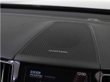 【harman/kardon】世界のオーディオファン垂涎のプレミアムサウンドシステムを搭載。原音に近い音場空間を忠実に再現。乗る人すべてに最良の音響体験を提供します。