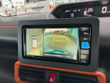 ★パノラミックビューモニター★4個のカメラから得た画像を車両上方から見下ろしたような映像で表示することで、車と路面の駐車枠の関係を一目で確認できます★