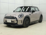 MINI NEXT 狛江のお車をご覧いただきまして、誠にありがとうございます!!弊社ではMINI NEXT 八王子含め在庫約100台の中からお客様に合ったお車をご提供させていただきます。