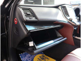 弊社でお車をご購入頂いたお客様は、一部車種を除いて【オイル交換永久無料】となっております。※詳細はスタッフまでお問合せ下さい。