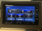 CD/DVDの再生はもちろん、ミュージックラック(録音機能)で、お手持ちのCDが録音できます。
