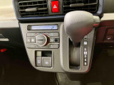 納車前にはプロのメカニックが、各部の点検を行います。ディーラーにしか出来ない品質、そしてサービスできっと満足していただけると思います!