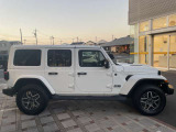 弊社は千葉県内で4店舗Jeep正規ディーラーを運営しており、店舗間の車両移動などで現車が無い場合がございますのでお手数ですがご来店される前には予めお問合せ下さいませ。