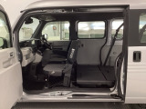 任意保険、クレジット、JAFなど車のことならお任せください!当社ではお客様のカーライフをトータルサポートさせて頂きます。