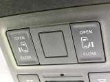 【両側パワースライドドア】スマートキーや運転席のスイッチで後席両側スライドドアの開閉が可能♪電動だから力を入れてドアを開ける必要が無く、小さなお子様でも簡単に開け閉めでき快適です♪