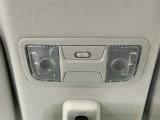 車が大好きなスタッフが心をこめて接客いたします。お客様一人一人のお車に対する思いや気持ちをうかがい、充実した時間が過ごせるよう努めます。