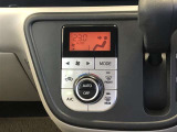 オートエアコンを装着しておりますので車内をお好みの快適な温度に保つことが可能です!