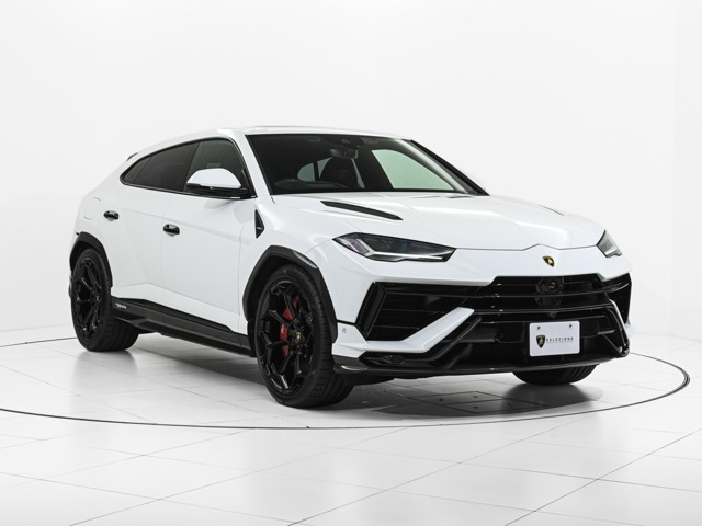 ウルス ペルフォルマンテ 4WD