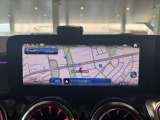 バックカメラにより駐車時の後方確認も楽にできます。