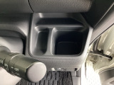 運転席側 カップホルダー