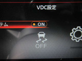 『VDC』(横滑り軽減装置)が装着されていますので、滑りやすい道や障害物を回避した際に、車両を安定させます♪♪
