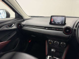 【展示車の状態】展示車は全て、マツダ車のエキスパートが、基本性能に関わる箇所を徹底的に点検。外装や室内に関しても、細部にいたるまで、しっかり清掃・洗浄を実施しています。