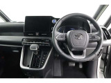 見通しのよいすっきりとした視界で、誰でも運転しやすいです。運転のしやすさは疲れにくさにも繋がりますよ♪